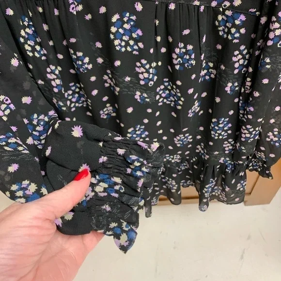 URBAN OUTFITTERS sheer tiered knee high dress med 18in pit L-34in coastal chic - Picture 5 of 7